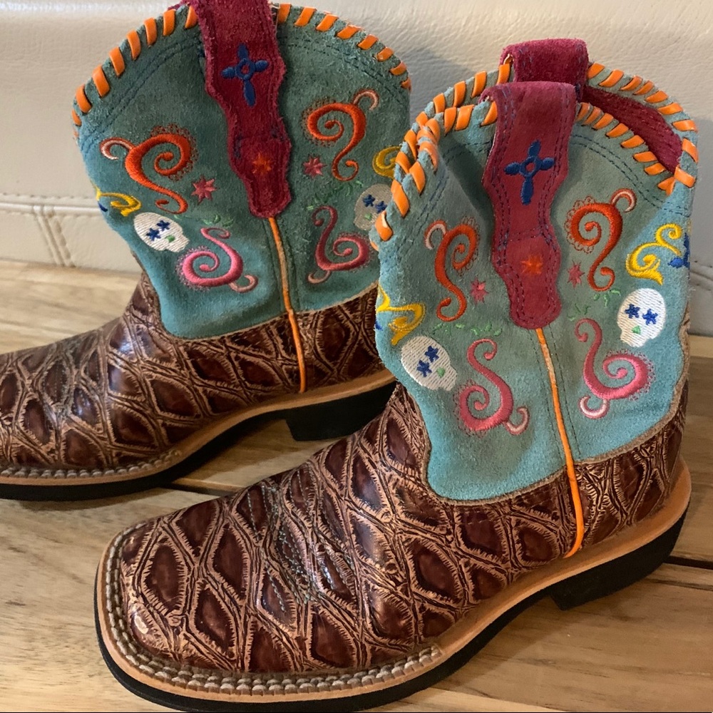 Ariat boots kids